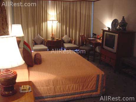Empress Hotel 4
